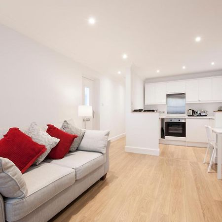 High Hedges Apartment C Oxford Esterno foto