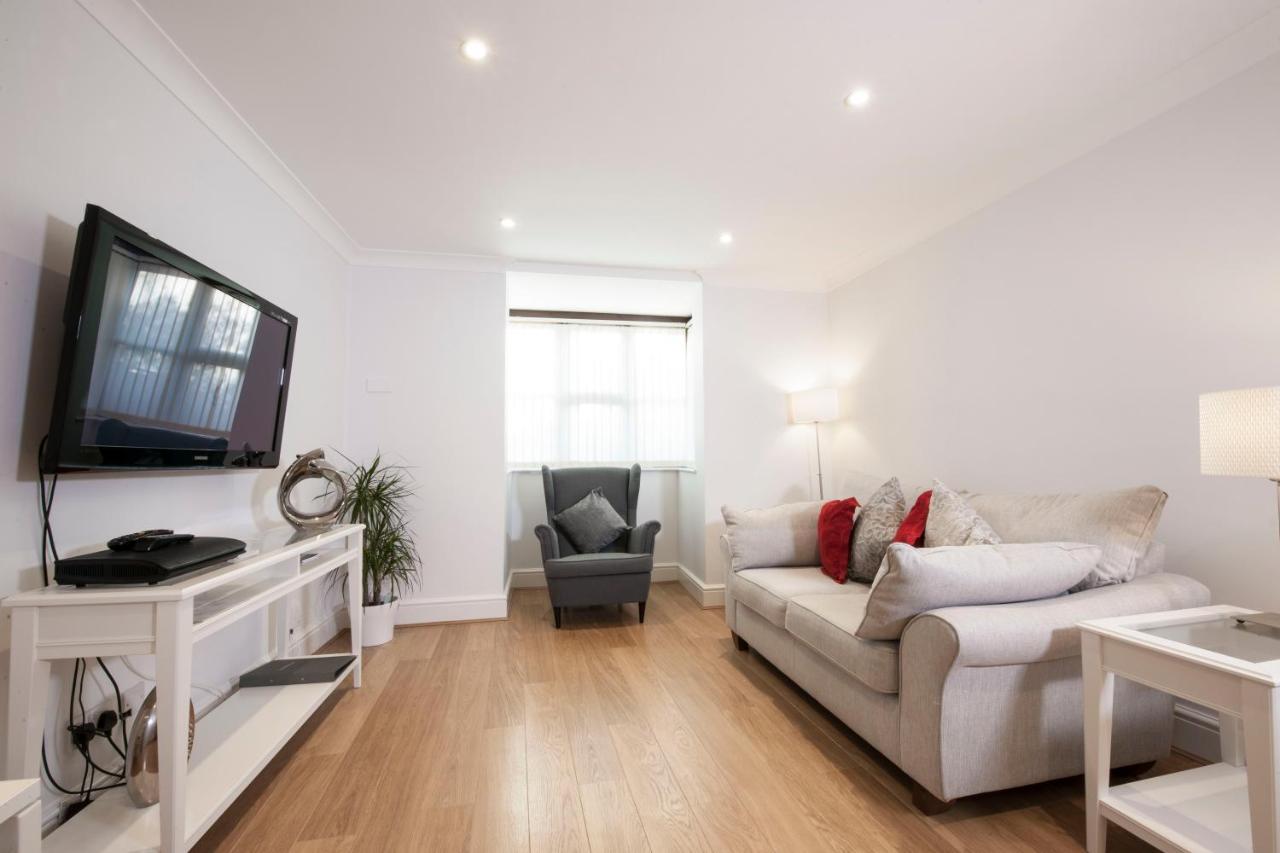 High Hedges Apartment C Oxford Esterno foto
